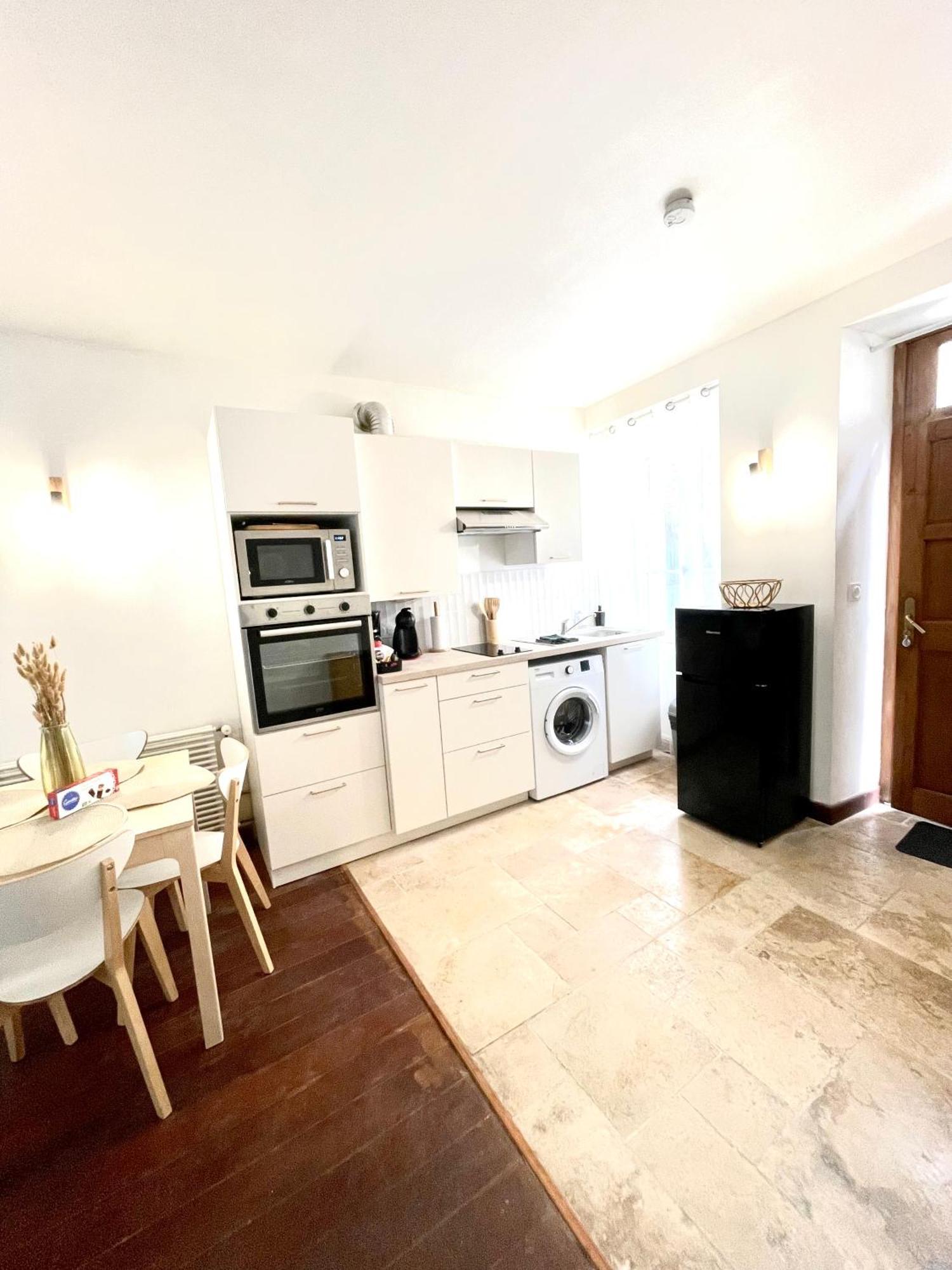 T2 Situe Au Coeur Du Centre Historique De Dinan Apartment ภายนอก รูปภาพ